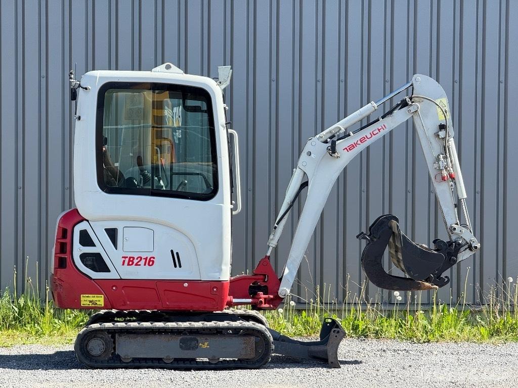 Takeuchi TB 216 Мини-экскаваторы