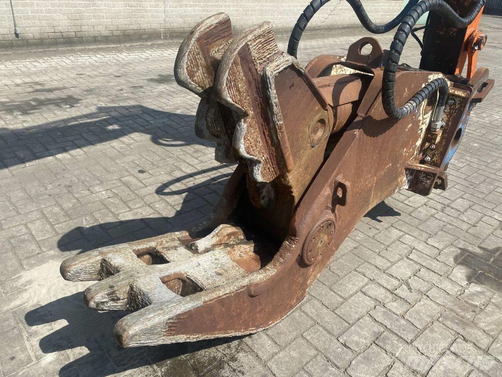  Crusher CW 30 Навесные резаки асфальта