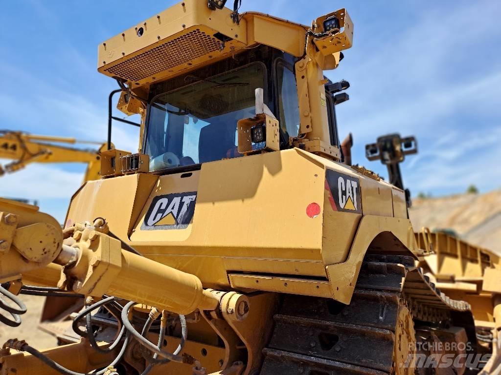 CAT D 8 T Гусеничные бульдозеры