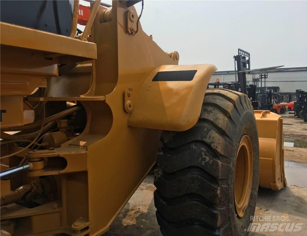 CAT 966 G Фронтальные погрузчики