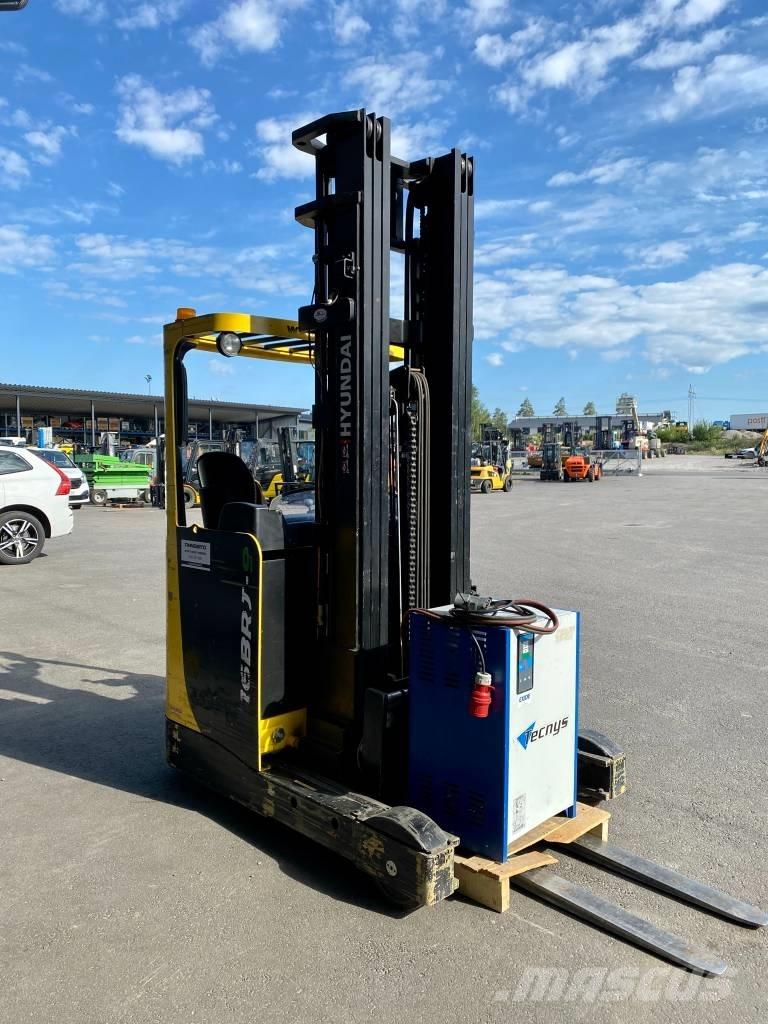 Hyundai 16BRJ-9 Ричтраки