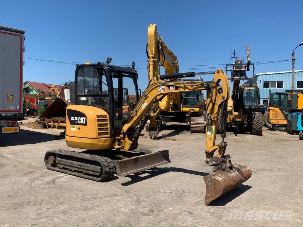 CAT 302.7 D CR Мини-экскаваторы