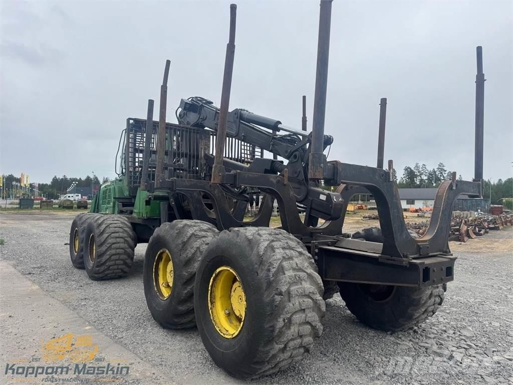 John Deere 1910E Форвардеры