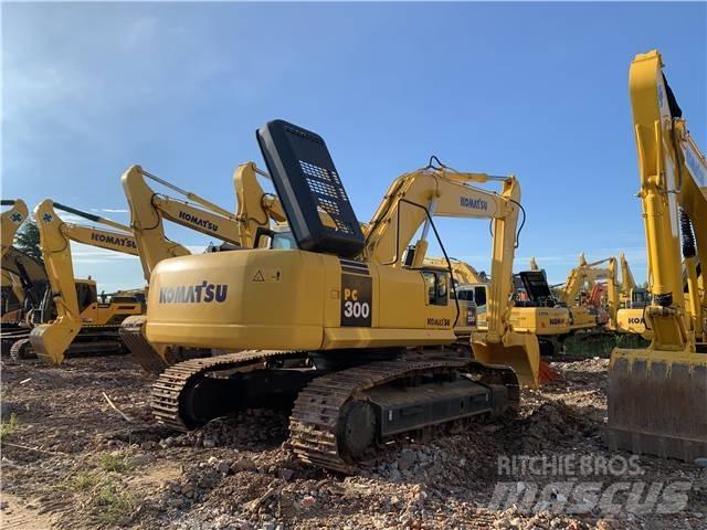 Komatsu PC 300 Гусеничные экскаваторы