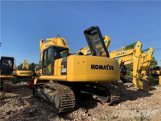 Komatsu PC 300 Гусеничные экскаваторы