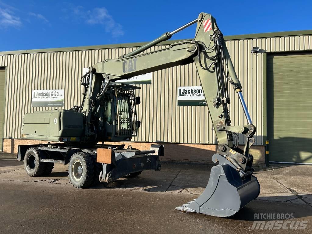 CAT 318 Колёсные экскаваторы