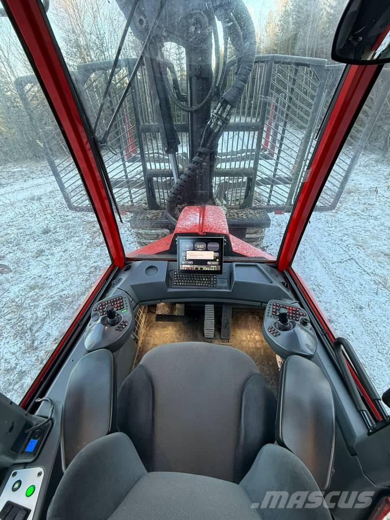 Komatsu 875 Форвардеры