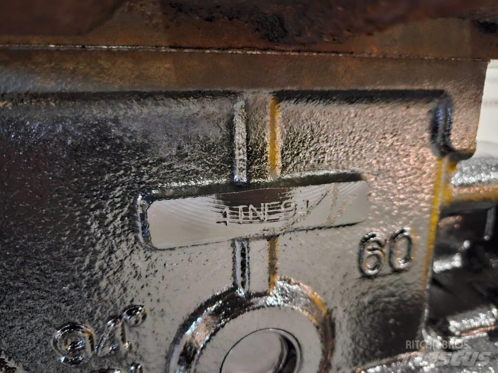 Yanmar 4TNE94 Двигатели
