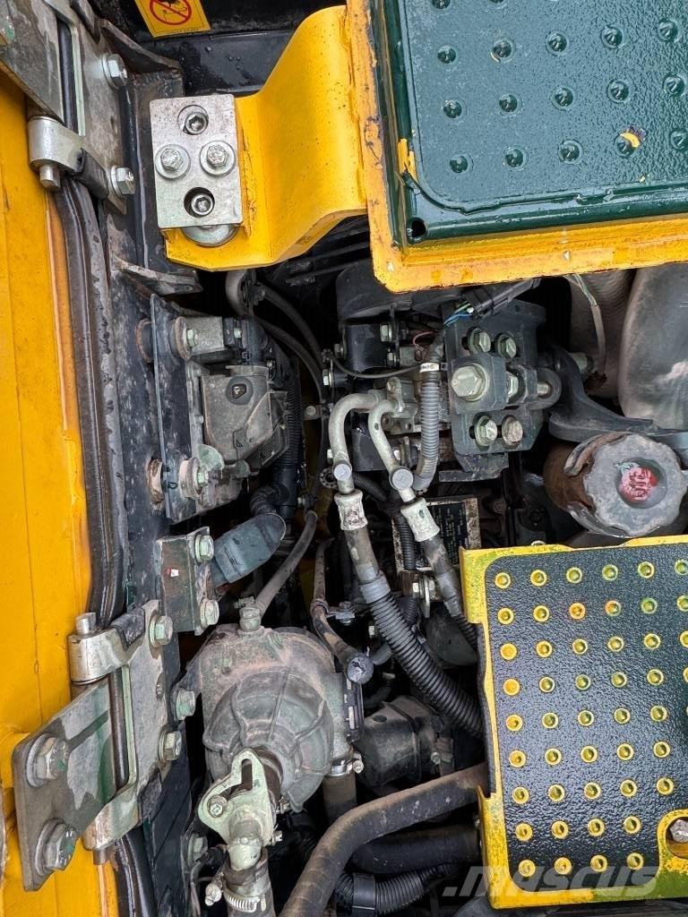 Komatsu PC 138 US-11 Гусеничные экскаваторы