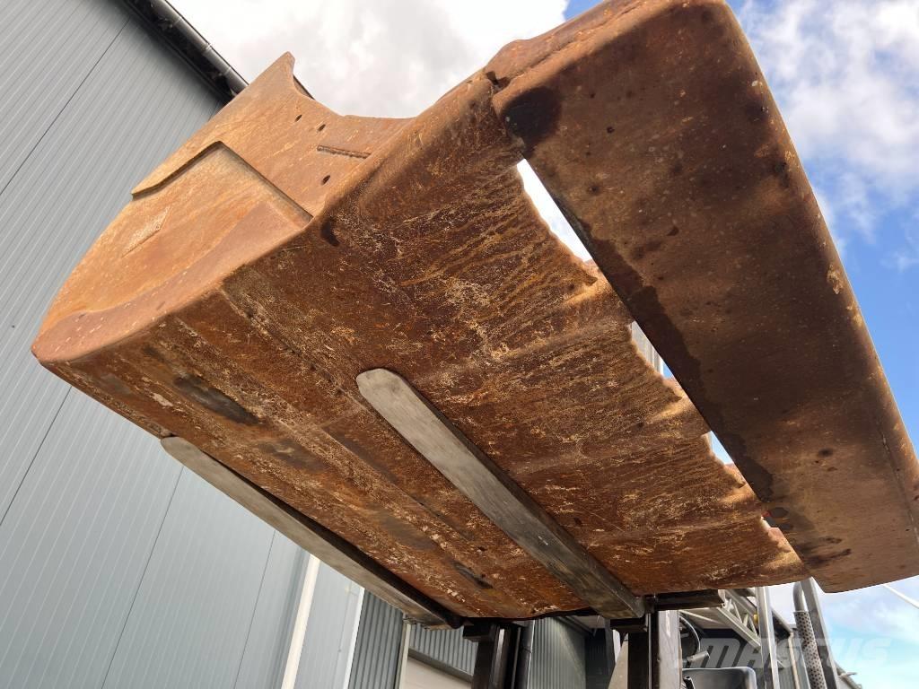 OilQuick OQ80 Ковши