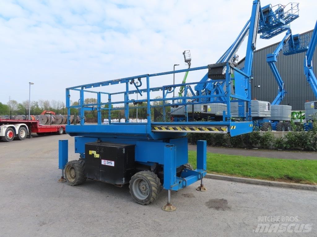 Genie GS 3369 RT Ножничные подъемники