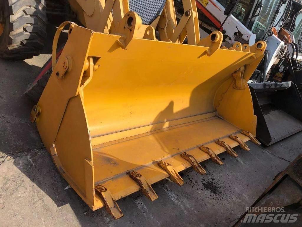 LiuGong 777A Фронтальные погрузчики