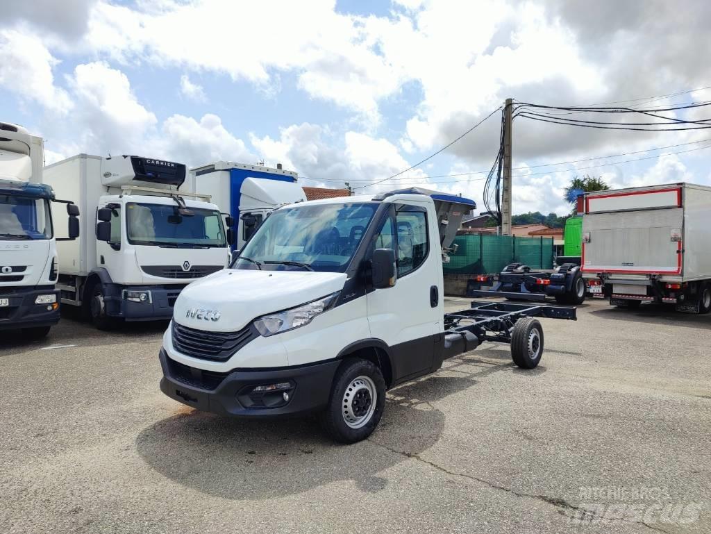 Iveco DAILY 35S16 Шасси с кабиной