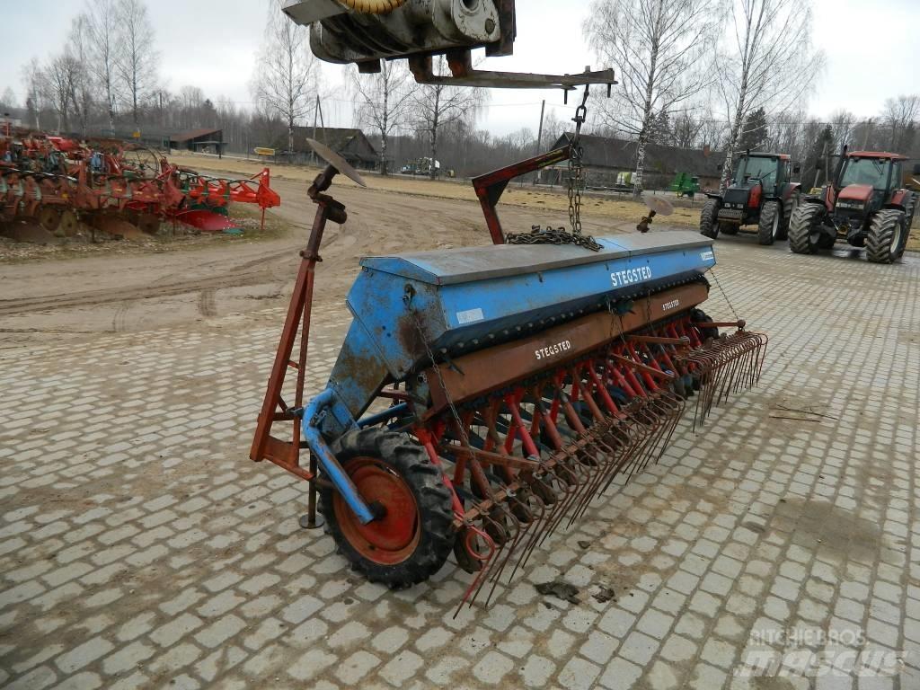 Stegsted 4 Сеялки
