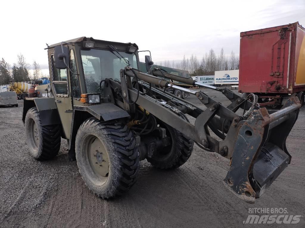 Valmet 643 Малые погрузчики