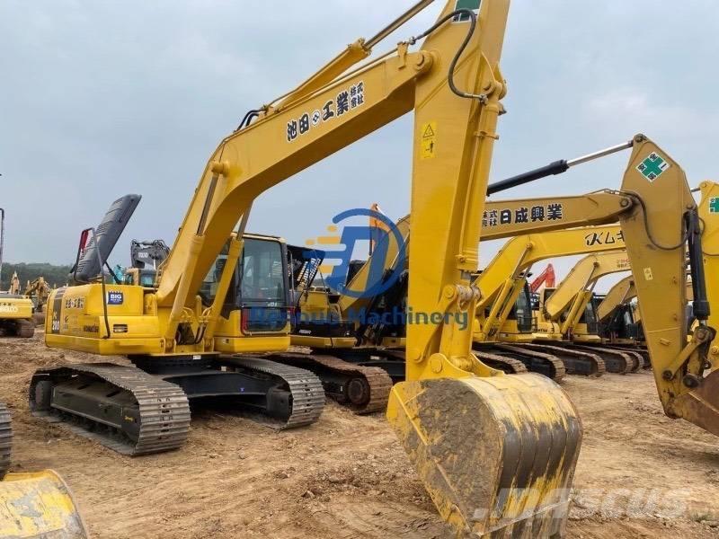 Komatsu PC200-7 Гусеничные экскаваторы