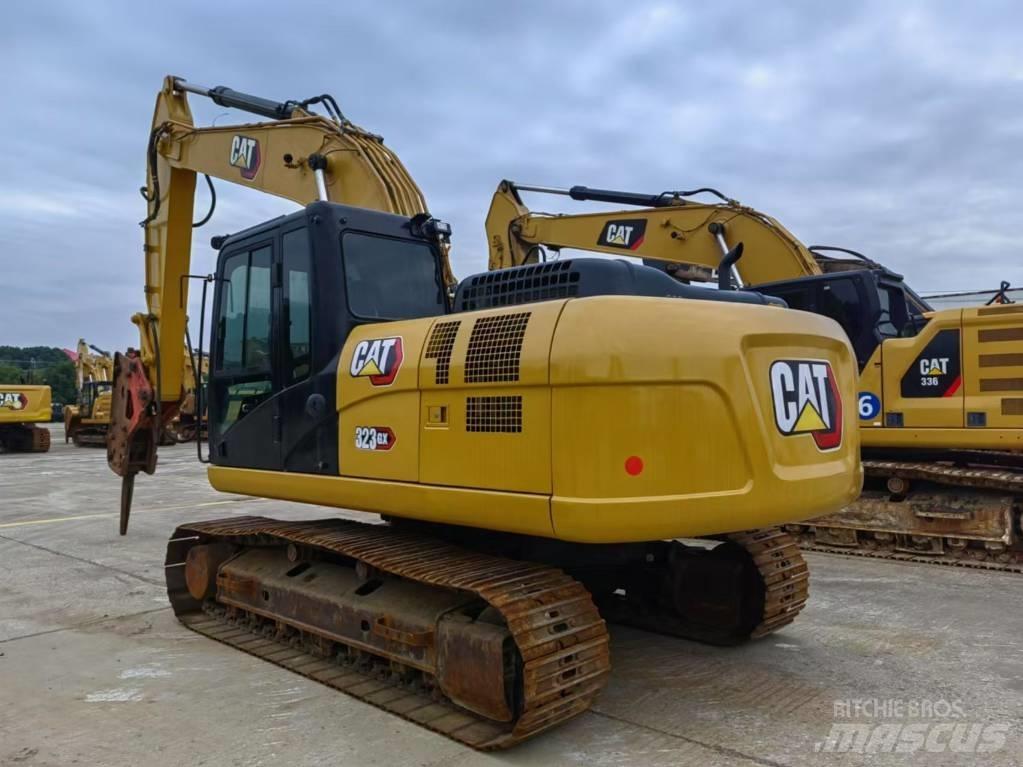 CAT CAT 323GX Гусеничные экскаваторы