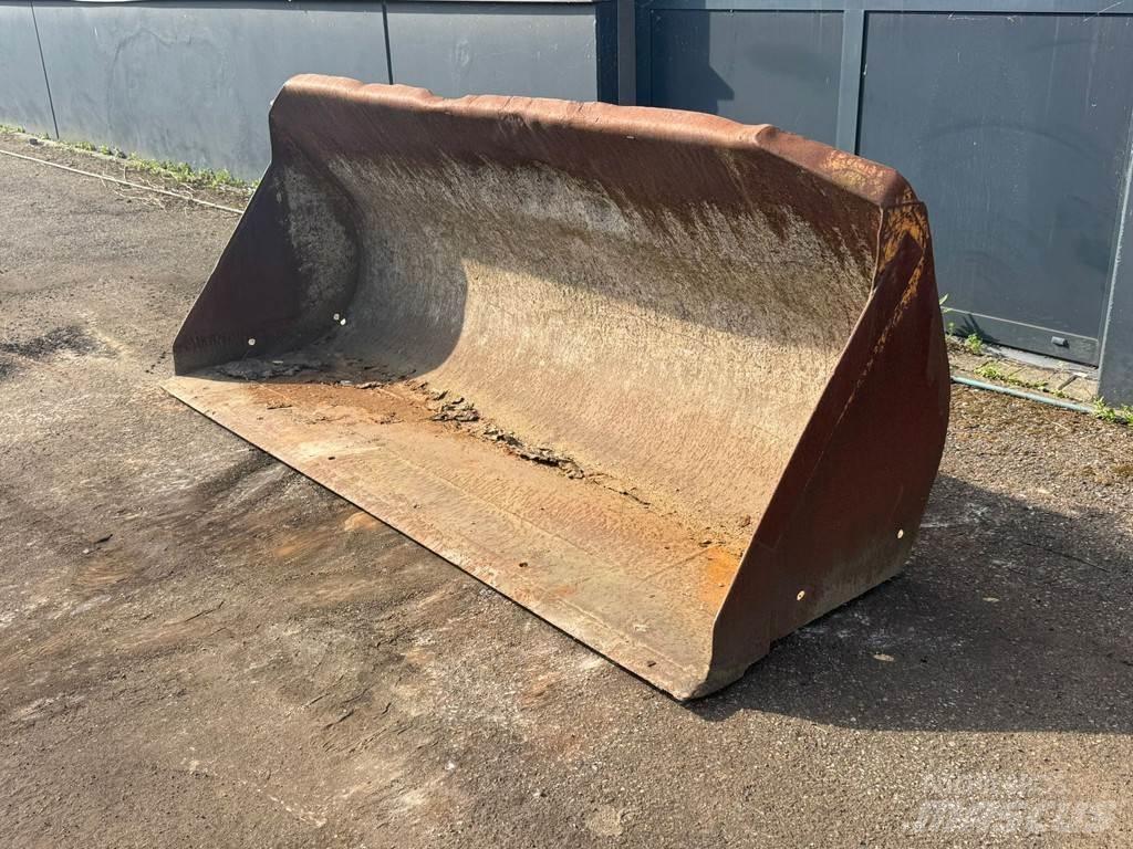  Onbekend WG-2400 Ковши