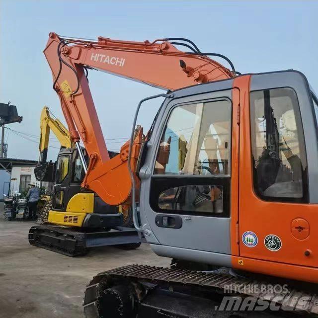 Hitachi ZX 120 Гусеничные экскаваторы