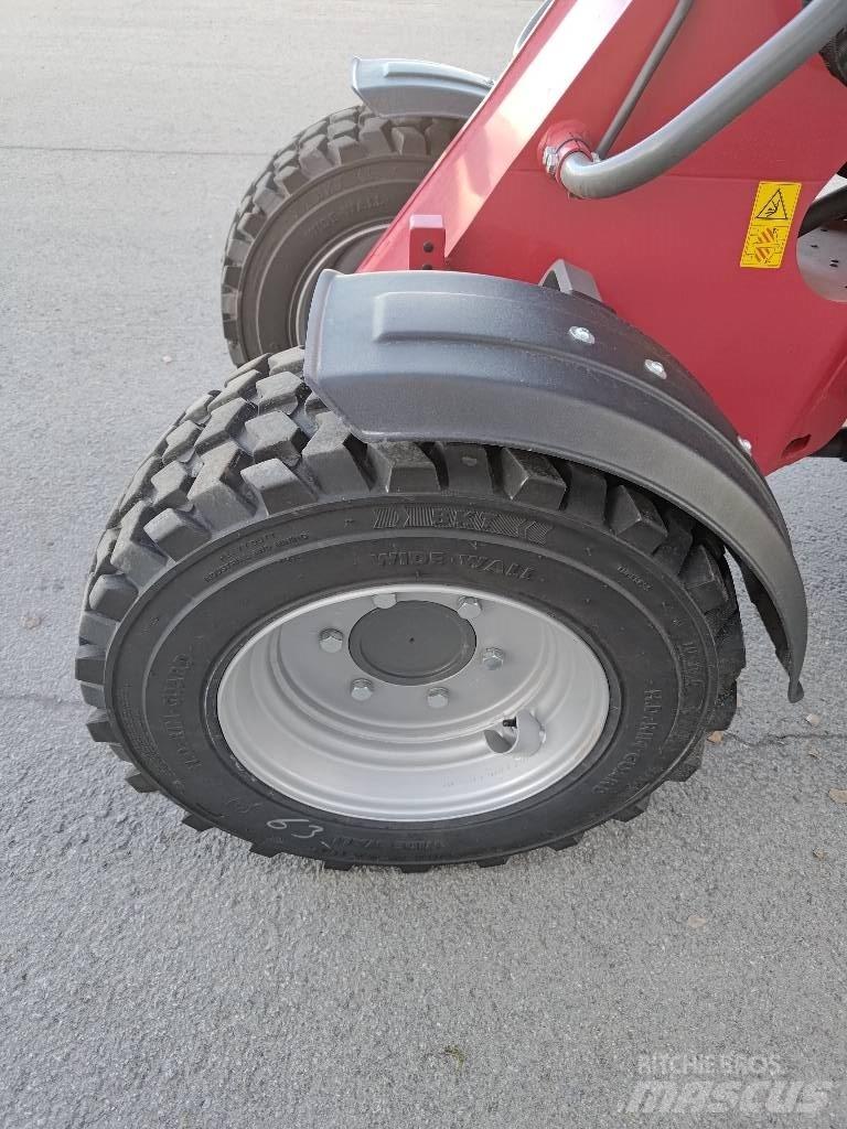 Weidemann 1280 Многофункциональные сельскохозяйственные погрузчики