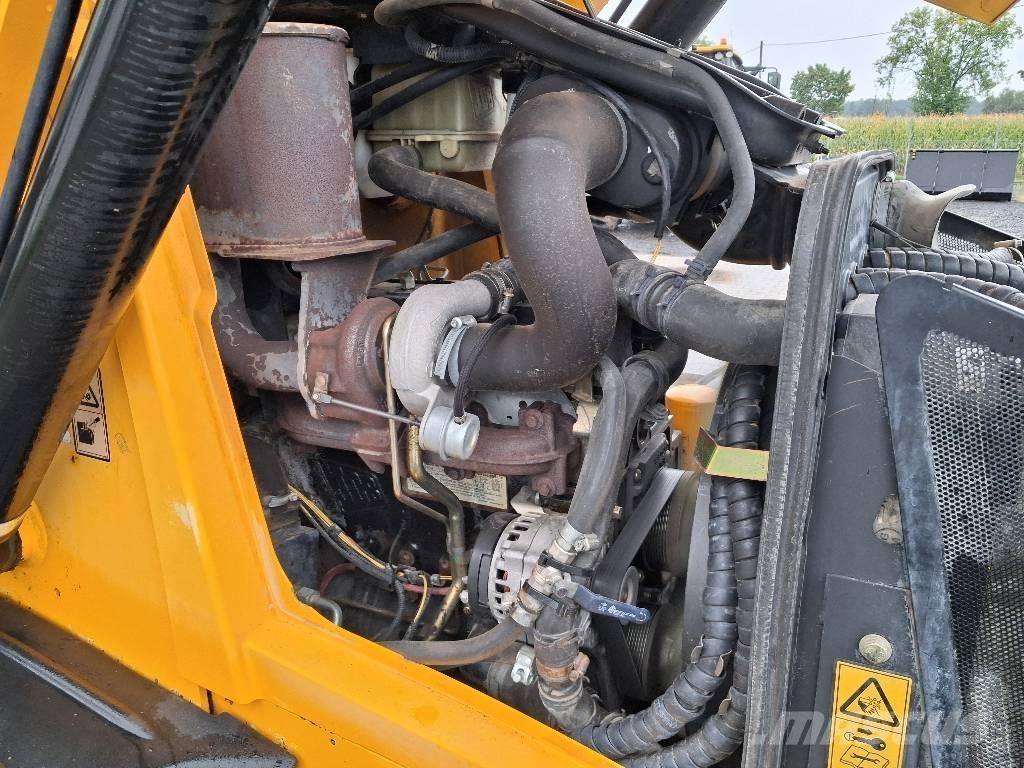 JCB 3 CX Экскаваторы-погрузчики