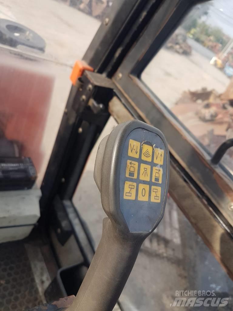 Ammann AV  95 Катки тротуарные