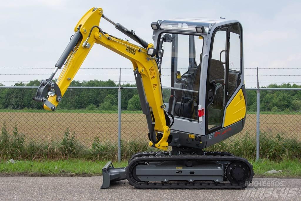 Wacker Neuson ET24 Мини-экскаваторы