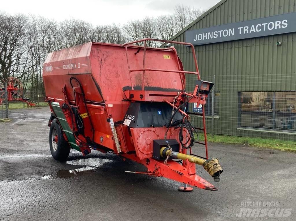 Kuhn EuroMix II 1460 Кормораздатчики