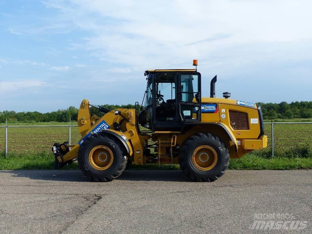 CAT 926 M Фронтальные погрузчики