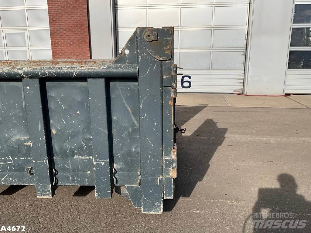 Container 13m³ Специальные контейнеры