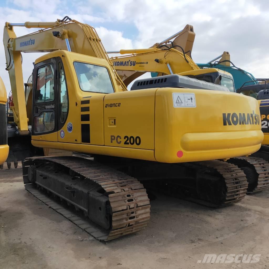 Komatsu PC200-6 Гусеничные экскаваторы