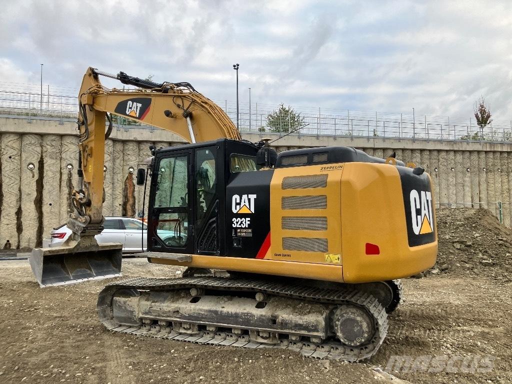CAT 323 F L Гусеничные экскаваторы