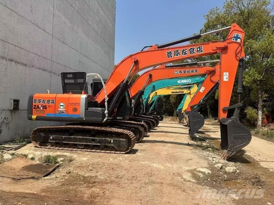 Hitachi EX 200-1 Гусеничные экскаваторы