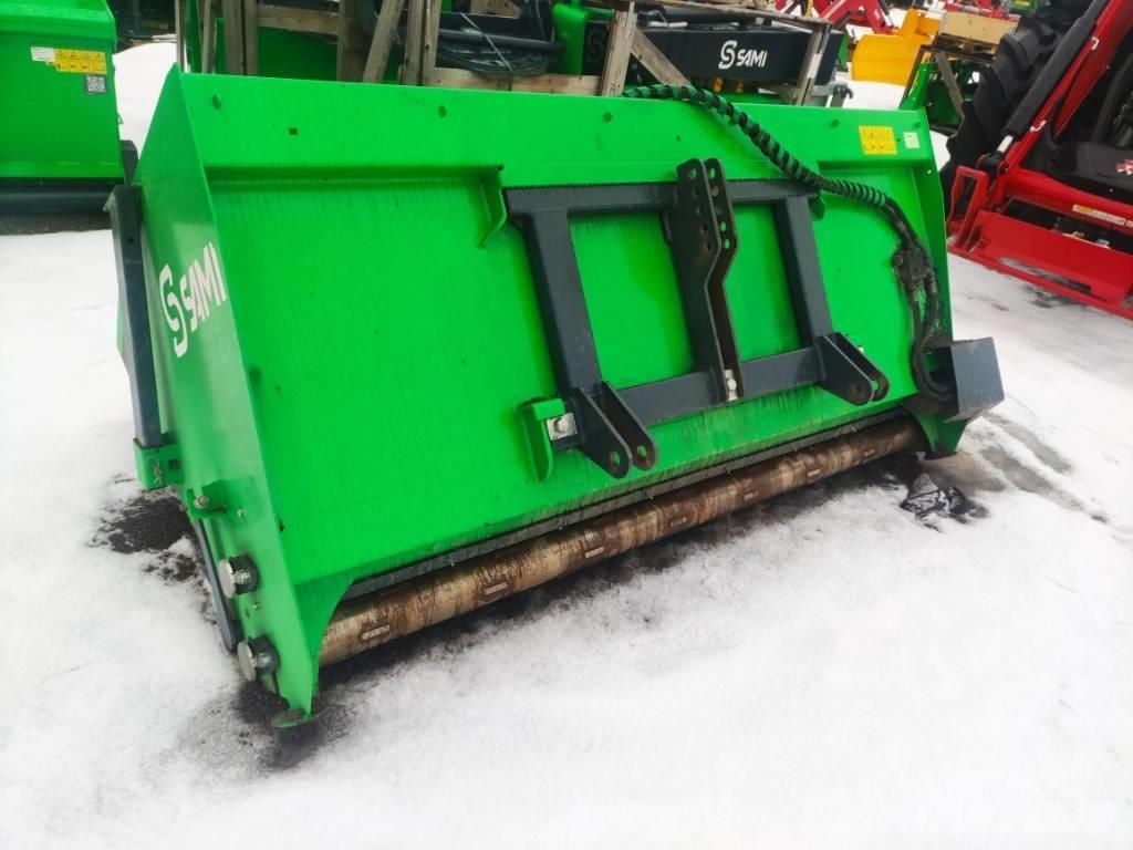 Sami SLH 2300 Пескоразбрасыватели