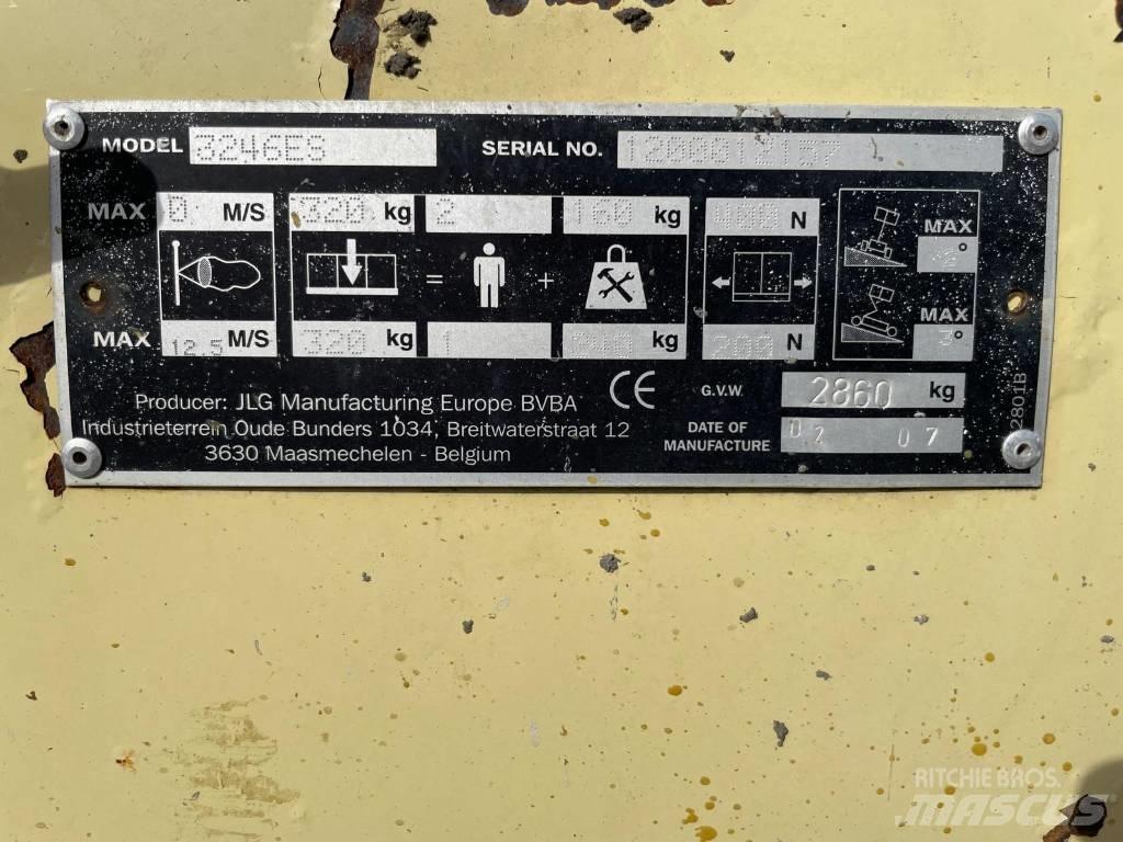 JLG 3246 ES Ножничные подъемники