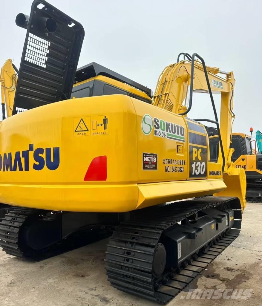 Komatsu 130 Гусеничные экскаваторы