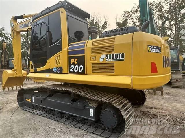 Komatsu PC 200-8 Гусеничные экскаваторы