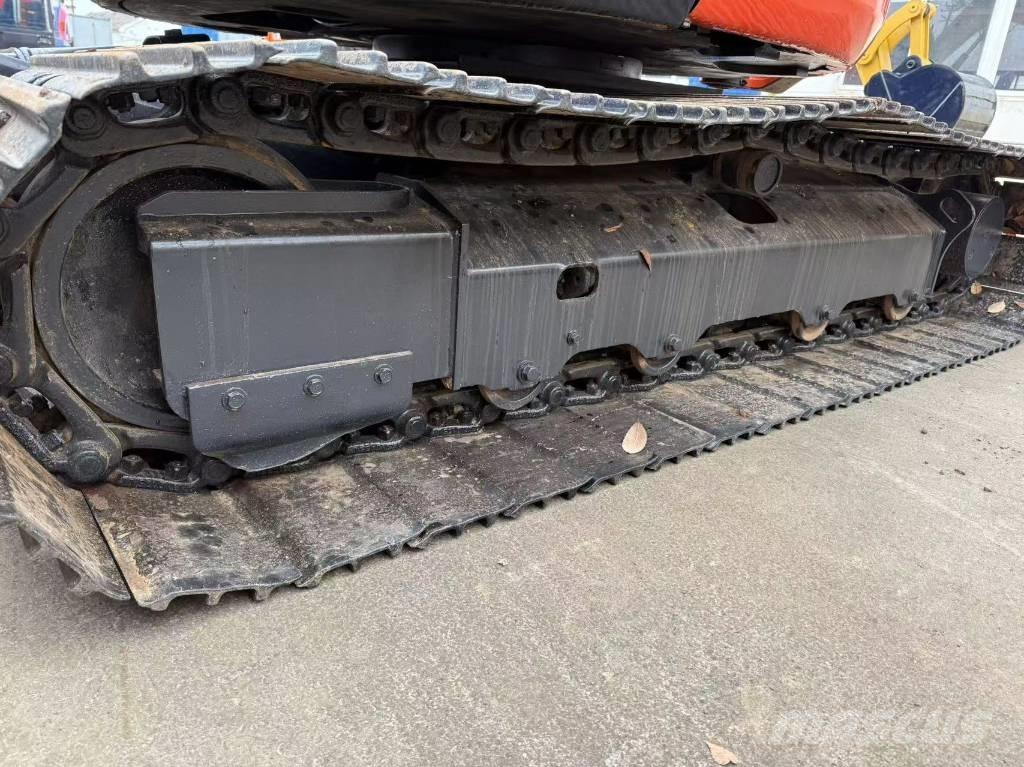 Kubota 163 Гусеничные экскаваторы