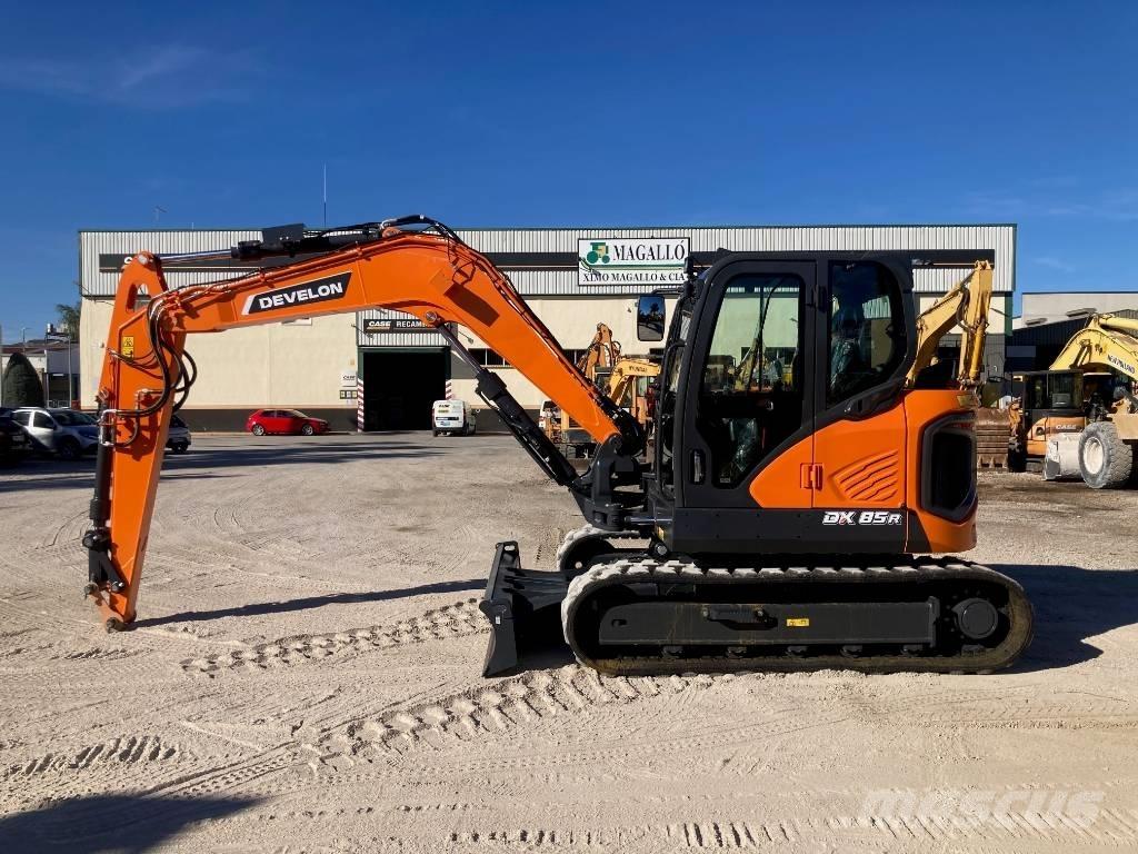 Develon DX 85 R-7 Малые экскаваторы 7т-12т