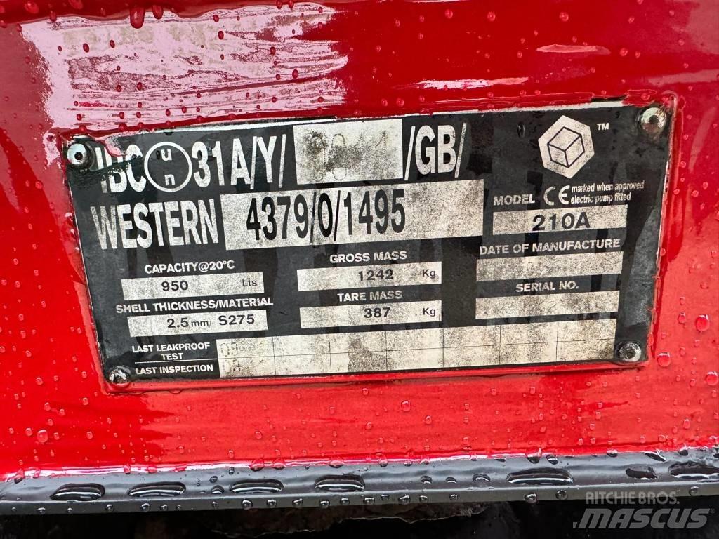 Western 950Litres Баки для топлива и присадок