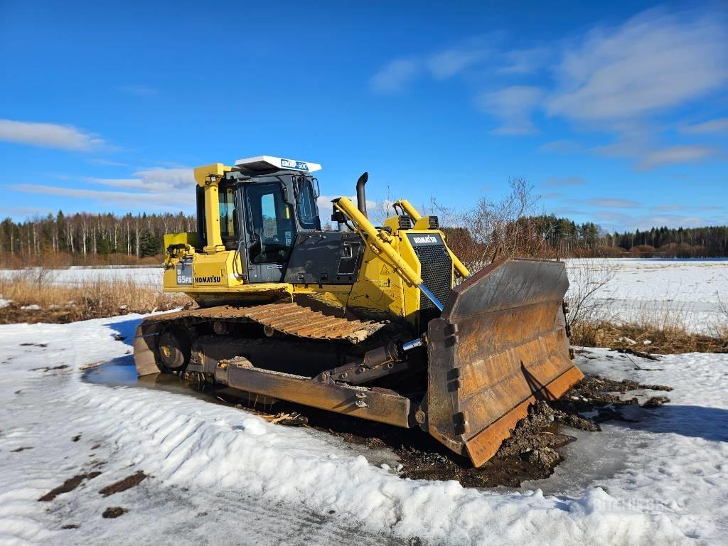 Komatsu D 65 PX Гусеничные бульдозеры