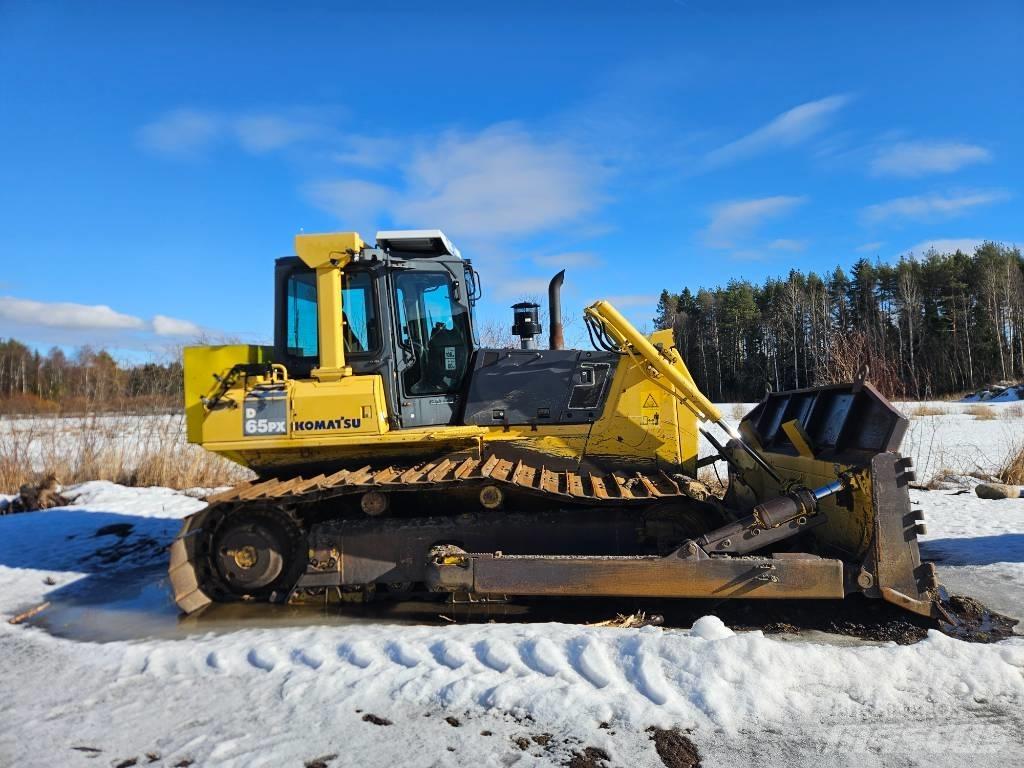 Komatsu D 65 PX Гусеничные бульдозеры