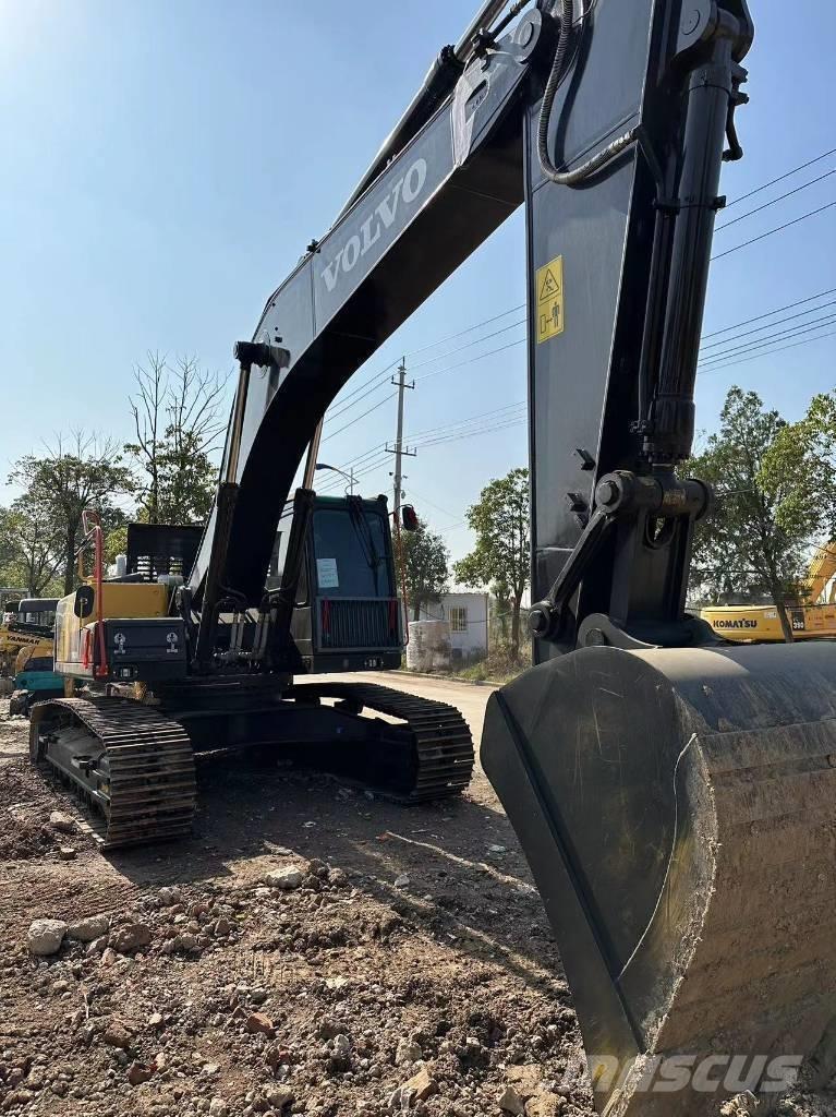 Volvo EC290 Гусеничные экскаваторы