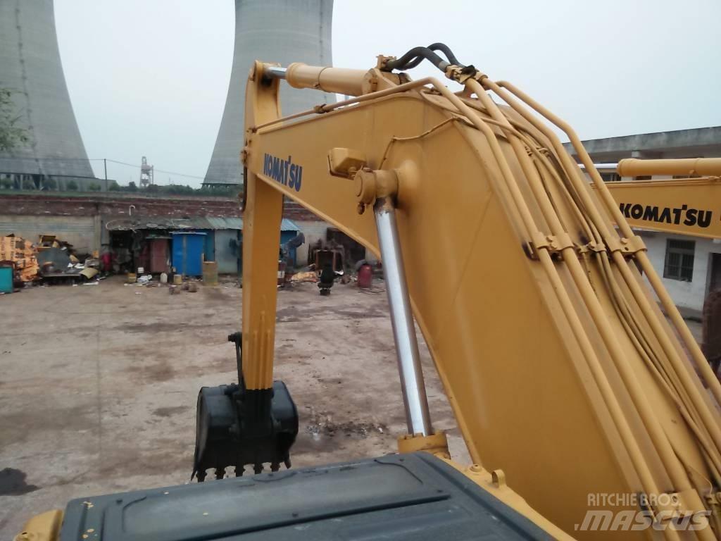 Komatsu PC 200-7 Гусеничные экскаваторы
