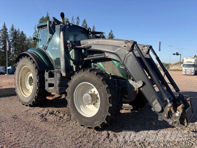 Valtra T234 Direct Трактора