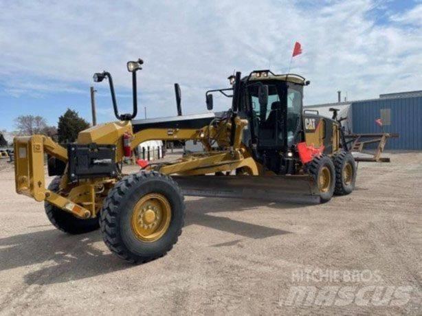 CAT 140 M Грейдеры