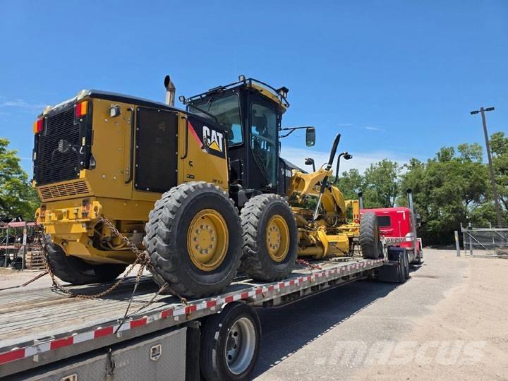 CAT 140 M Грейдеры