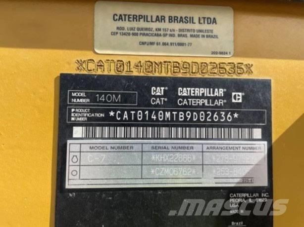 CAT 140 M Грейдеры