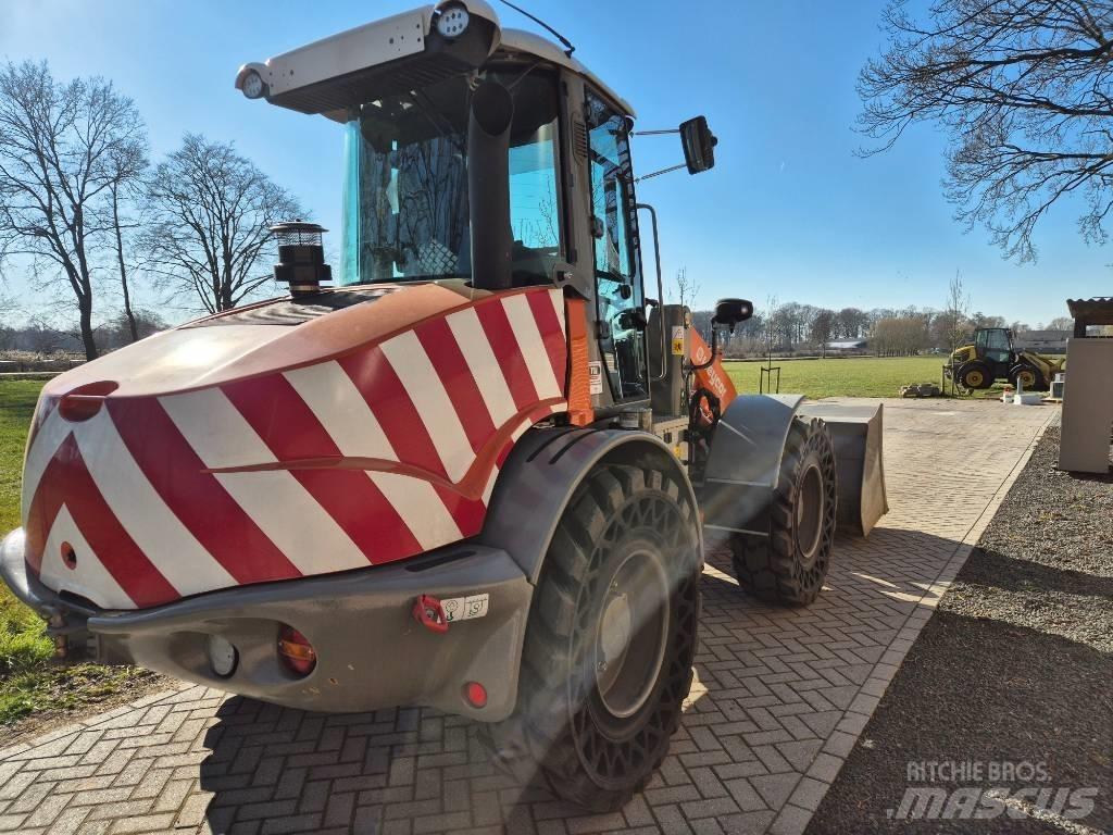 Weycor 560 Фронтальные погрузчики