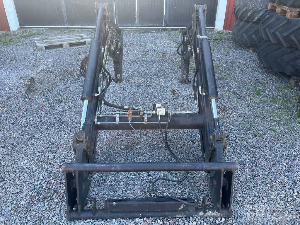 Trima 460 B Defekt Трактора с фронтальным погрузчиком